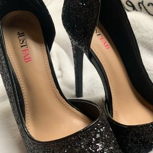 JustFab Black Pointed Toe Heels